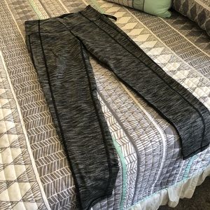 Victoria Sport legging, size small